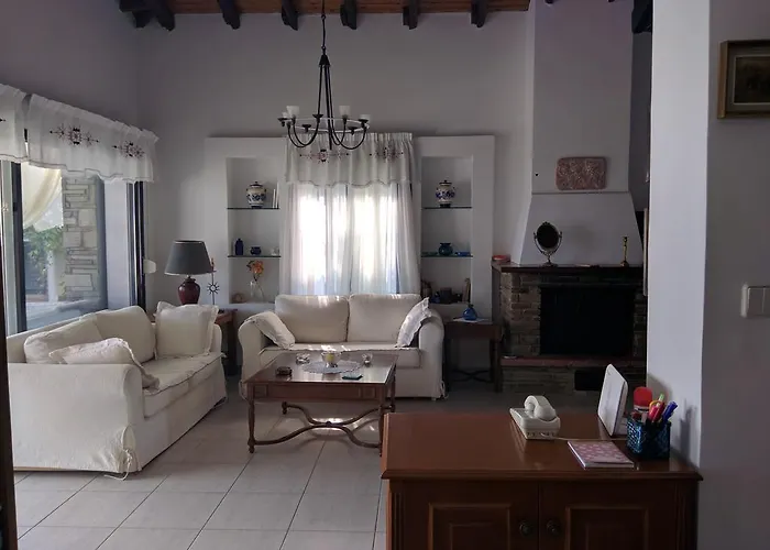 Front Chanioti ポリフロノ