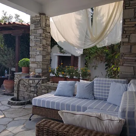 Front Chanioti 波利克罗诺